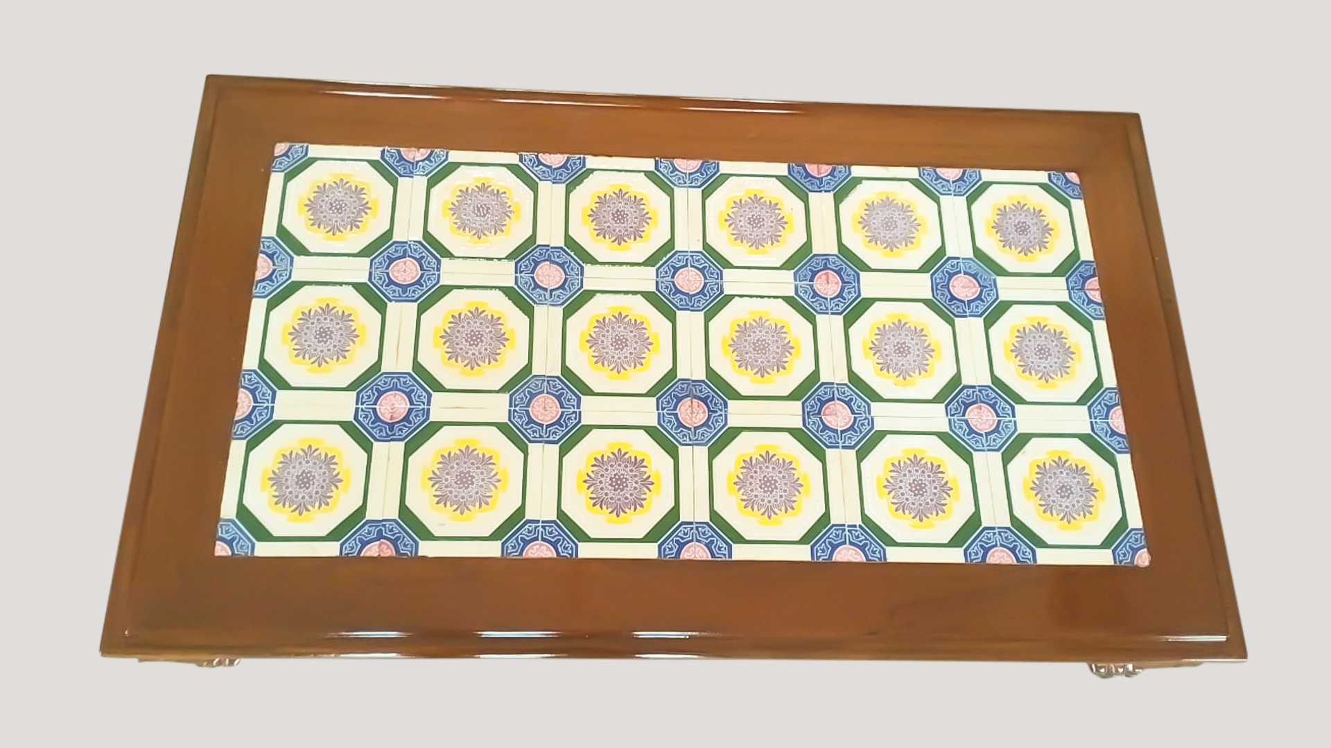 Antiques & Others M-003